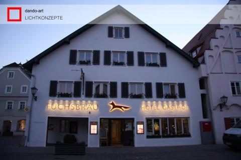 LED Außenbeleuchtung Fassade Hotel Fuchsbräu